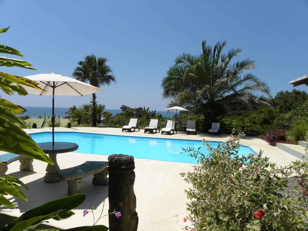 Hotel Lookout Playa Tortuga Ojochal Exteriör bild