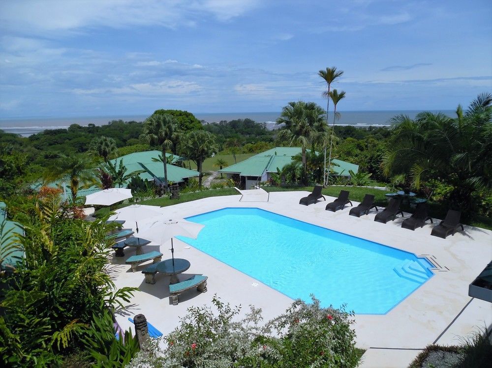 Hotel Lookout Playa Tortuga Ojochal Exteriör bild